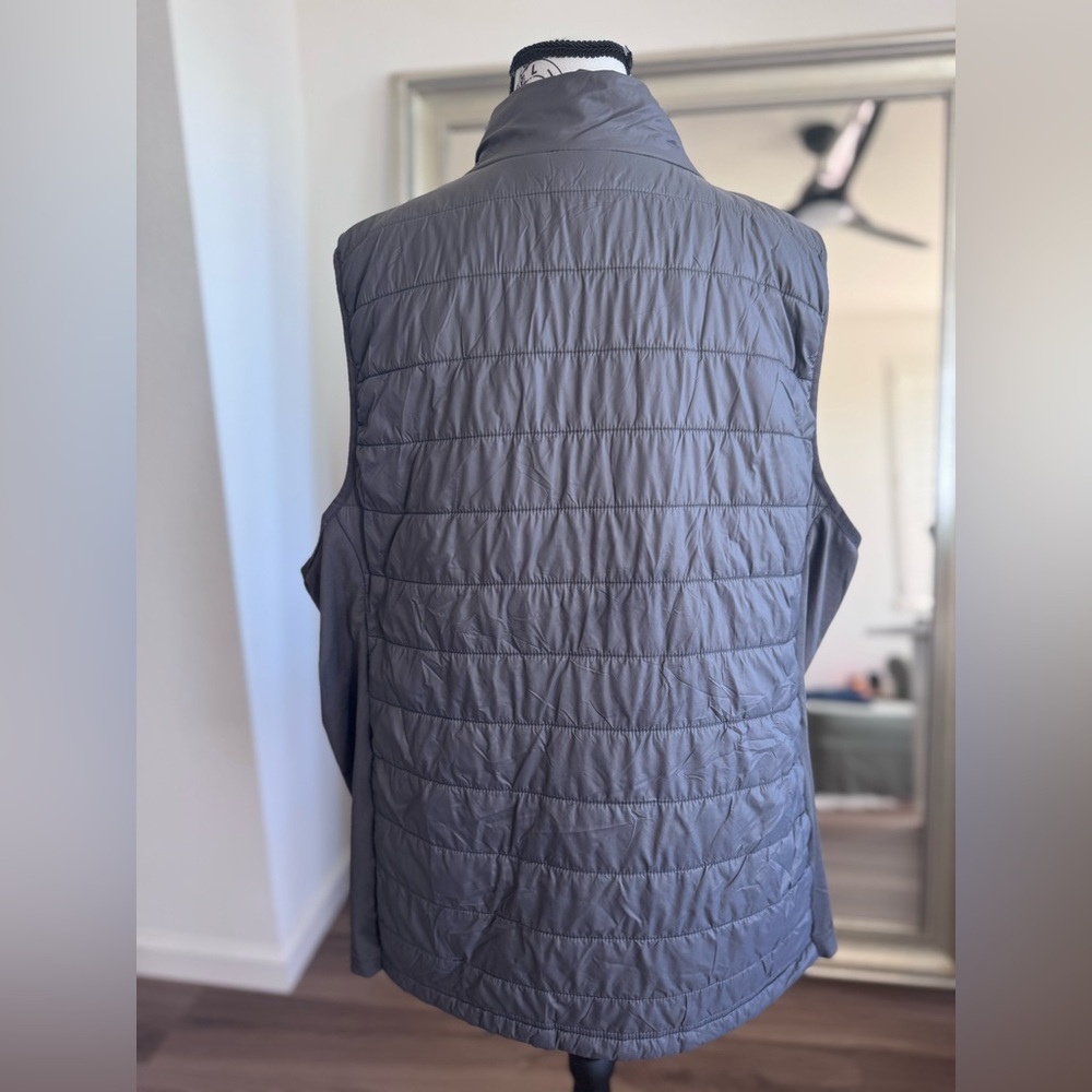 Maurice’s Grey Lightweight Puffer Zip Up Vest Jacket Women’s - Picture 5 of 12
